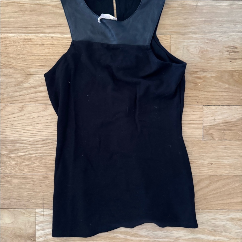 Black Sleeveless Women's Top